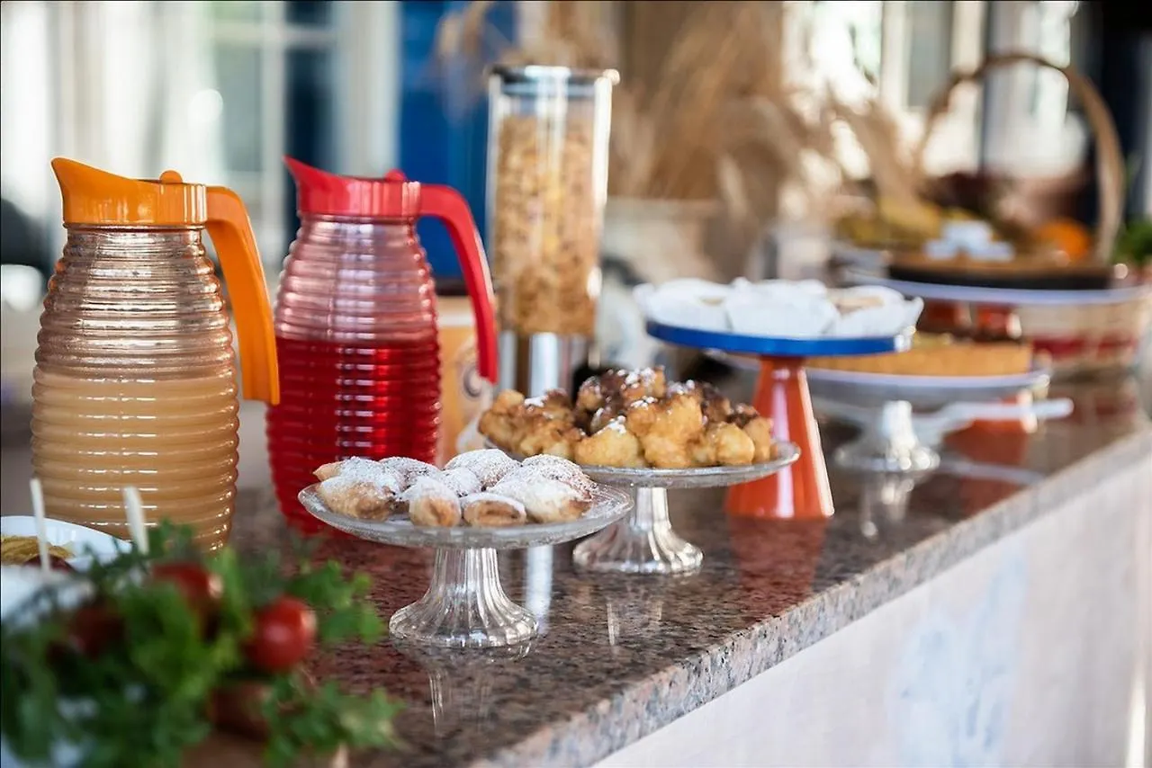 Bed and Breakfast Accussi Alcamo Marina 2*,